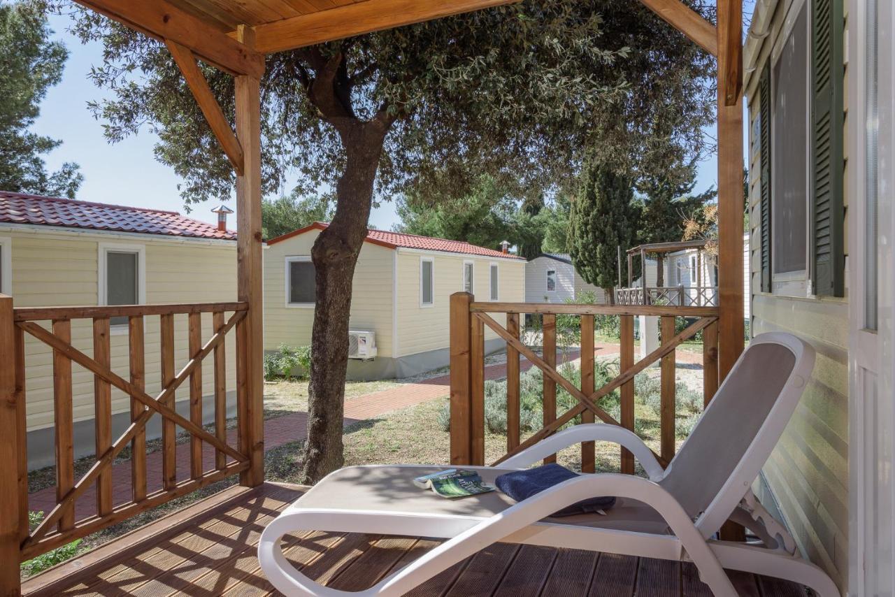 Salve Croatia Mobile Homes In Amadria Park Trogir Seget Vranjica Extérieur photo