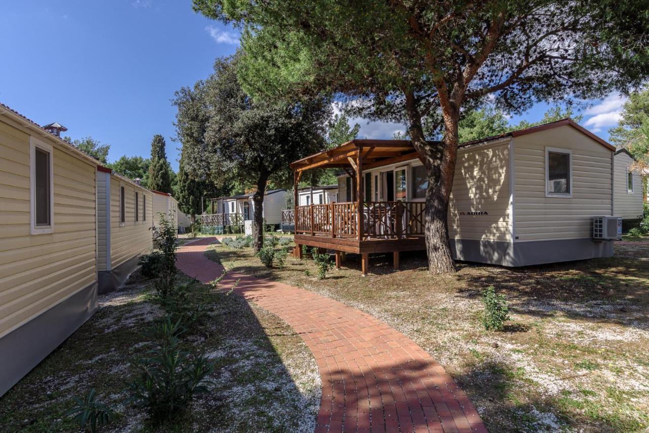 Salve Croatia Mobile Homes In Amadria Park Trogir Seget Vranjica Extérieur photo