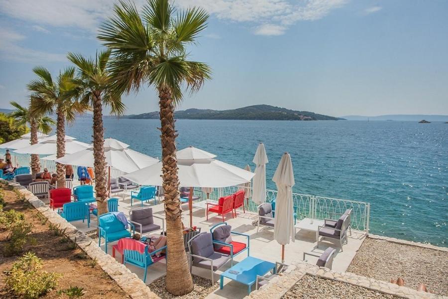 Salve Croatia Mobile Homes In Amadria Park Trogir Seget Vranjica Extérieur photo