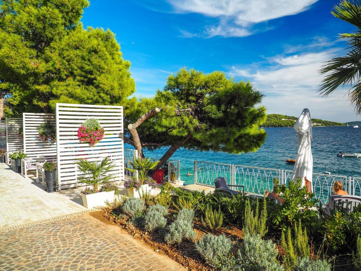 Salve Croatia Mobile Homes In Amadria Park Trogir Seget Vranjica Extérieur photo